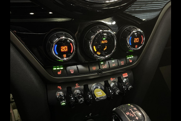 MINI Countryman 1.5 Cooper S E ALL4 Salt John Cooper Works 19"/Panoramadak/JCW sportstoelen + stoelverwarming/Harman Kardon/Keyless/Apple Carplay & Android Auto/Camera