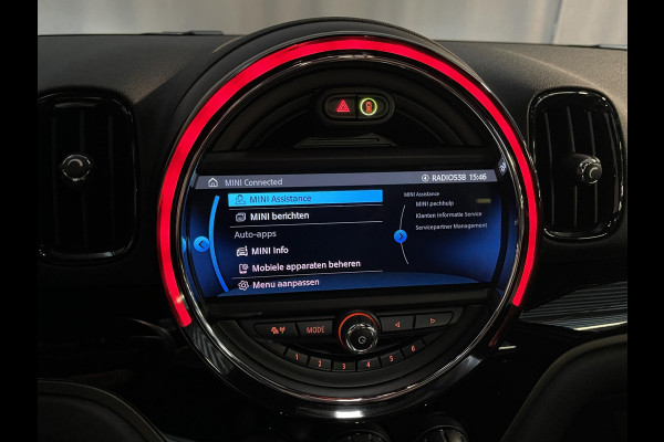 MINI Countryman 1.5 Cooper S E ALL4 Salt John Cooper Works 19"/Panoramadak/JCW sportstoelen + stoelverwarming/Harman Kardon/Keyless/Apple Carplay & Android Auto/Camera