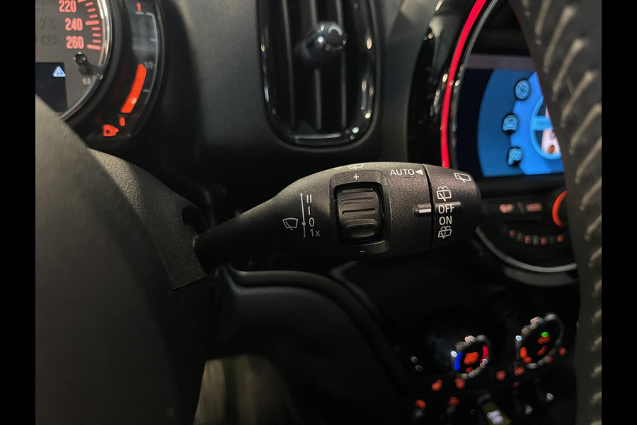 MINI Countryman 1.5 Cooper S E ALL4 Salt John Cooper Works 19"/Panoramadak/JCW sportstoelen + stoelverwarming/Harman Kardon/Keyless/Apple Carplay & Android Auto/Camera