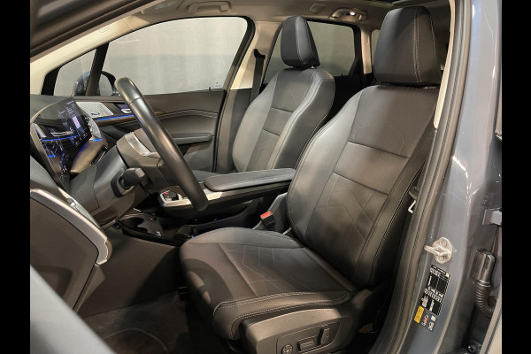 BMW 2 Serie Active Tourer 225e xDrive Luxury Line 17"/Leder + memory/Panoramadak/Stoelmassage/Harman Kardon/Camera/Head-up/Dodehoek/Apple Carplay & Android Auto