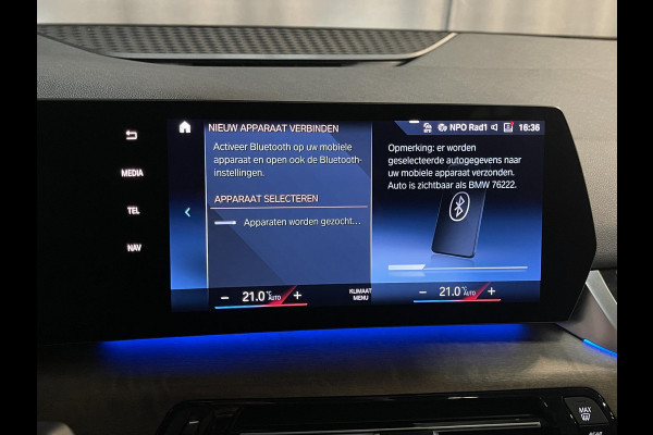BMW 2 Serie Active Tourer 225e xDrive Luxury Line 17"/Leder + memory/Panoramadak/Stoelmassage/Harman Kardon/Camera/Head-up/Dodehoek/Apple Carplay & Android Auto