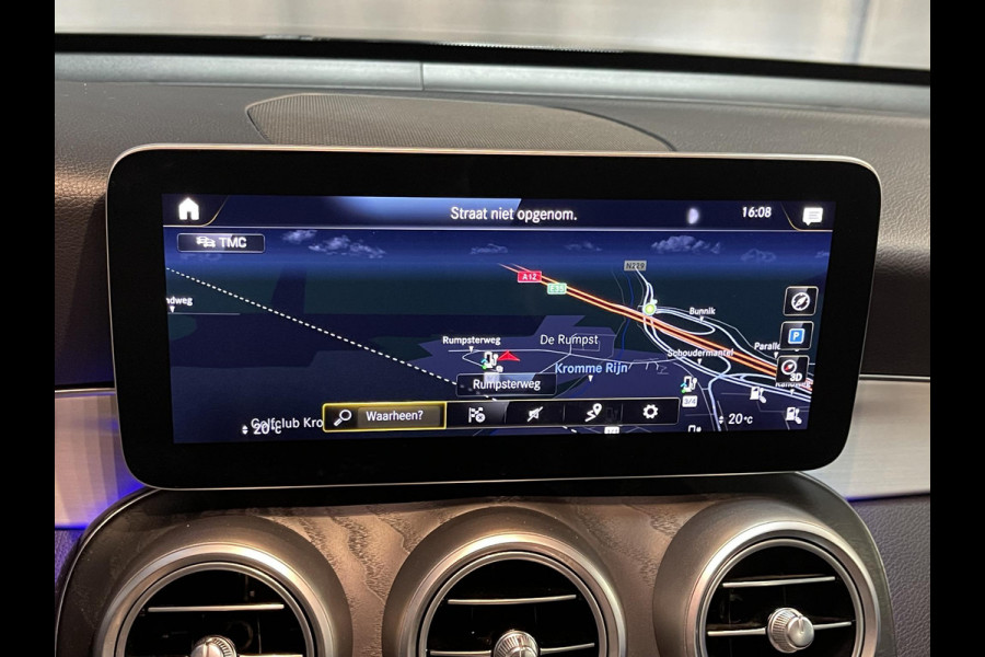 Mercedes-Benz GLC 300e 4MATIC 19"/Trekhaak/Dodehoek/Rijstrooksensor/Sfeerverlichting/Apple Carplay & Android Auto/Stoelverwarming/Elektrische klep