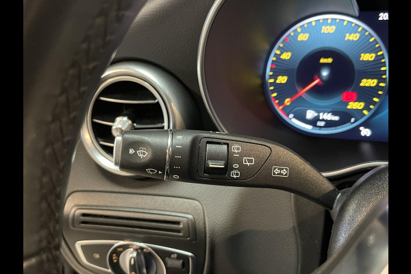 Mercedes-Benz GLC 300e 4MATIC 19"/Trekhaak/Dodehoek/Rijstrooksensor/Sfeerverlichting/Apple Carplay & Android Auto/Stoelverwarming/Elektrische klep