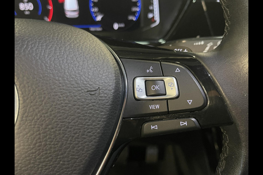 Volkswagen Touran 1.5 TSI Highline 7p 16"/Stoel + stuurverwarming + massage/Keyless/Elektrische klep/PDC v+a/Apple Carplay & Android Auto