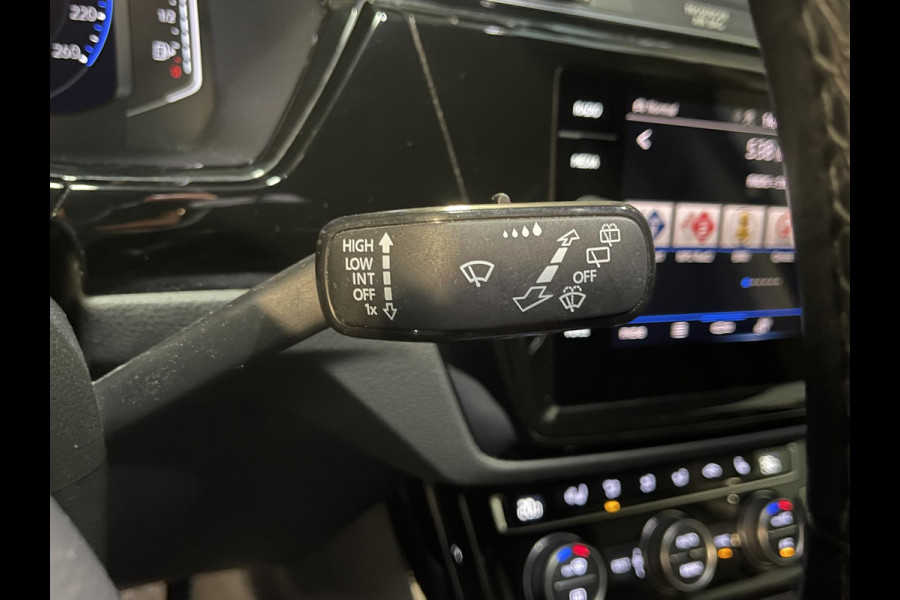 Volkswagen Touran 1.5 TSI Highline 7p 16"/Stoel + stuurverwarming + massage/Keyless/Elektrische klep/PDC v+a/Apple Carplay & Android Auto