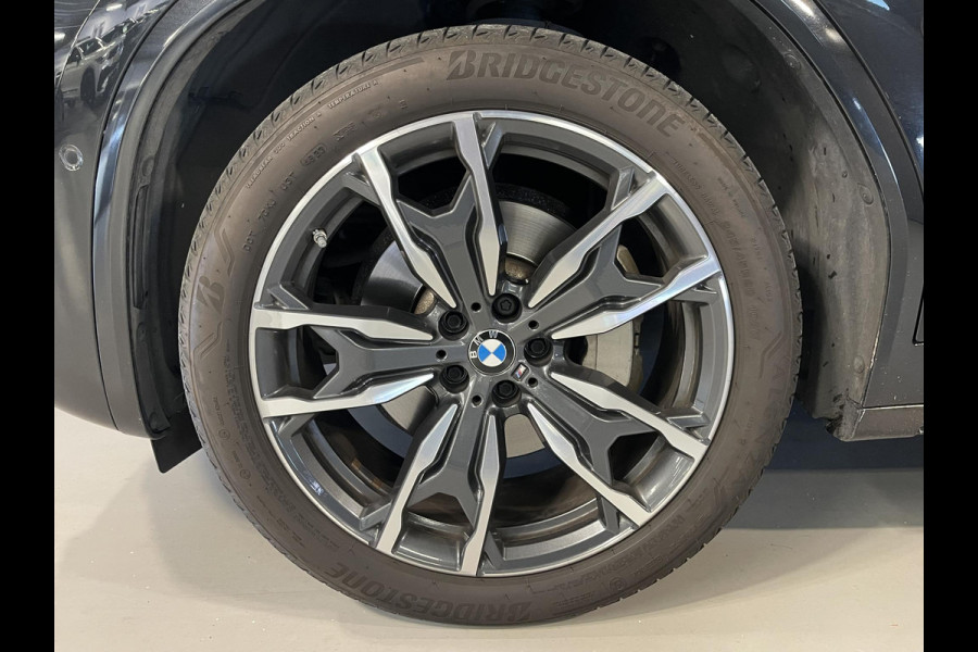 BMW X3 xDrive30e High Executive M Sport 20"/Panoramadak/Leder + memory/360 camera/Harman Kardon/Keyless/Dodehoek/Head-up/Adaptief onderstel + Sport steering/Stoelverwarming/Alarm