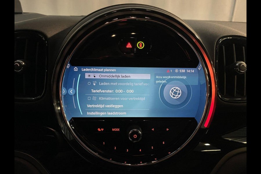 MINI Countryman 1.5 Cooper S E ALL4 18"/Adaptieve cruise/Sportstoel + memory/Stoel + voorruitverwarming/Head-up/Keyless/Camera