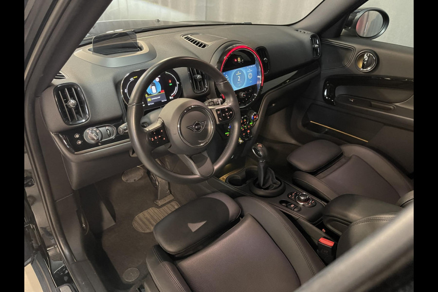 MINI Countryman 1.5 Cooper S E ALL4 18"/Adaptieve cruise/Sportstoel + memory/Stoel + voorruitverwarming/Head-up/Keyless/Camera