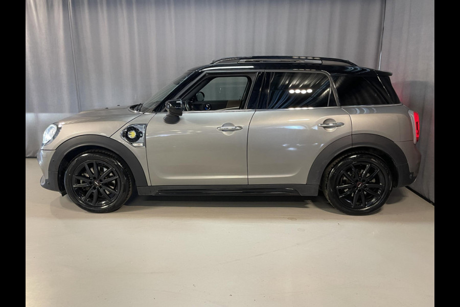 MINI Countryman 1.5 Cooper S E ALL4 John Cooper Works 18"/Panoramadak/Adaptieve cruise/Leder + memory + stoelverwarming/Harman Kardon/Keyless/Elektrische klep/Head-up/Camera