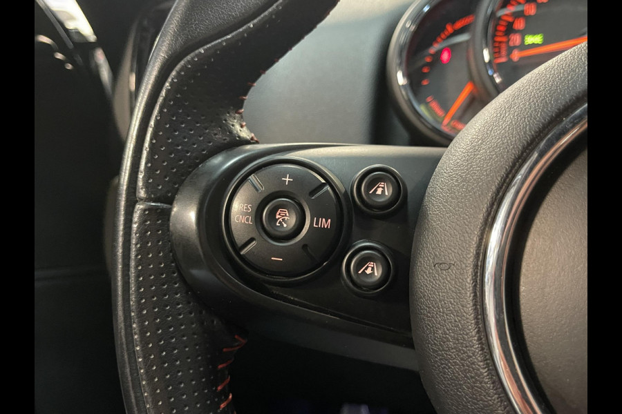 MINI Countryman 1.5 Cooper S E ALL4 John Cooper Works 18"/Panoramadak/Adaptieve cruise/Leder + memory + stoelverwarming/Harman Kardon/Keyless/Elektrische klep/Head-up/Camera