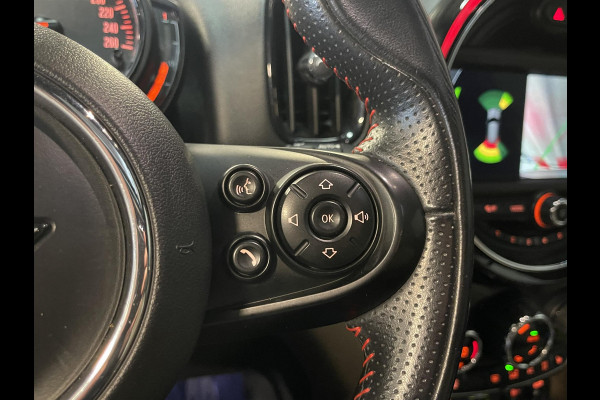 MINI Countryman 1.5 Cooper S E ALL4 John Cooper Works 18"/Panoramadak/Adaptieve cruise/Leder + memory + stoelverwarming/Harman Kardon/Keyless/Elektrische klep/Head-up/Camera