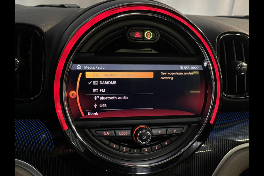 MINI Countryman 1.5 Cooper S E ALL4 John Cooper Works 18"/Panoramadak/Adaptieve cruise/Leder + memory + stoelverwarming/Harman Kardon/Keyless/Elektrische klep/Head-up/Camera