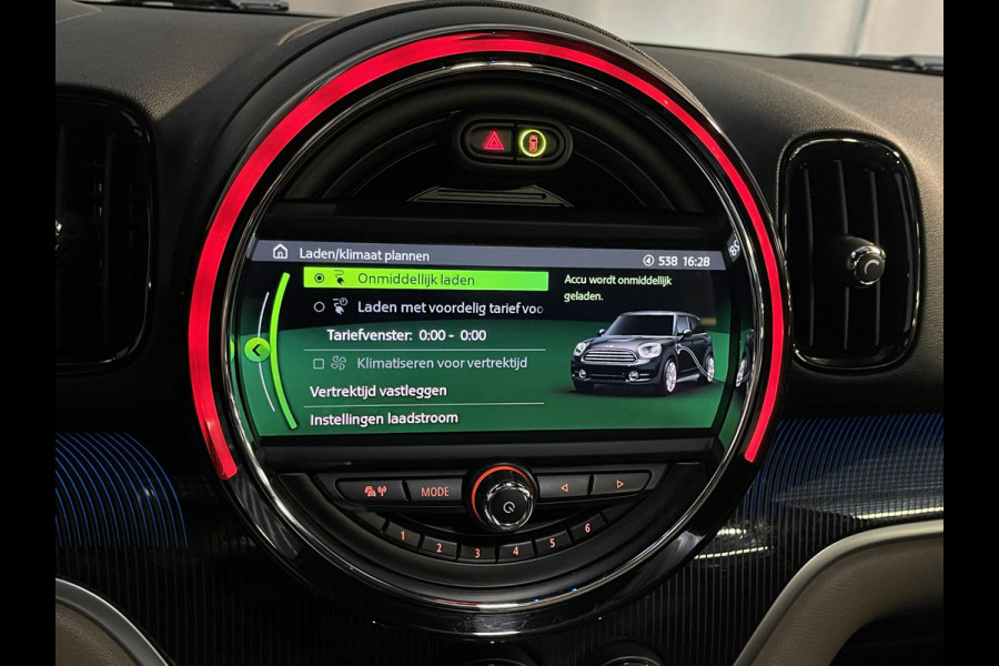 MINI Countryman 1.5 Cooper S E ALL4 John Cooper Works 18"/Panoramadak/Adaptieve cruise/Leder + memory + stoelverwarming/Harman Kardon/Keyless/Elektrische klep/Head-up/Camera