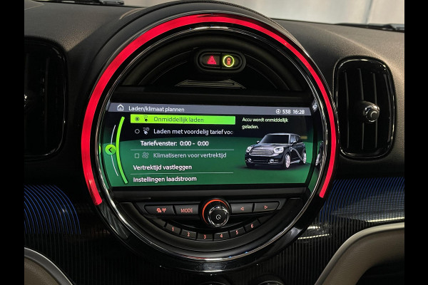 MINI Countryman 1.5 Cooper S E ALL4 John Cooper Works 18"/Panoramadak/Adaptieve cruise/Leder + memory + stoelverwarming/Harman Kardon/Keyless/Elektrische klep/Head-up/Camera
