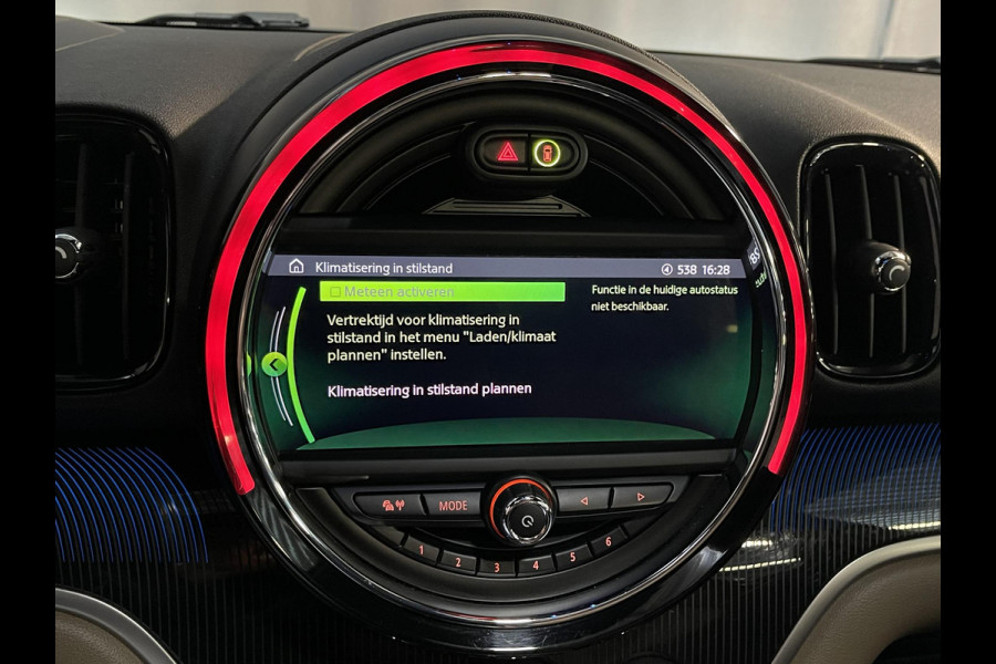 MINI Countryman 1.5 Cooper S E ALL4 John Cooper Works 18"/Panoramadak/Adaptieve cruise/Leder + memory + stoelverwarming/Harman Kardon/Keyless/Elektrische klep/Head-up/Camera