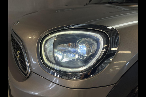 MINI Countryman 1.5 Cooper S E ALL4 John Cooper Works 18"/Panoramadak/Adaptieve cruise/Leder + memory + stoelverwarming/Harman Kardon/Keyless/Elektrische klep/Head-up/Camera