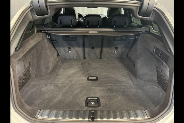 BMW 3 Serie Touring 330i M Sport 18"/Panoramadak/Laser LED/Harman Kardon/Dodehoek/Adaptieve cruise/Keyless/Stoelverwarming