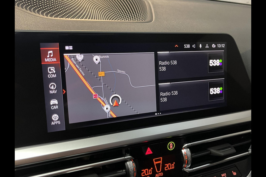 BMW 3 Serie Touring 330i M Sport 18"/Panoramadak/Laser LED/Harman Kardon/Dodehoek/Adaptieve cruise/Keyless/Stoelverwarming
