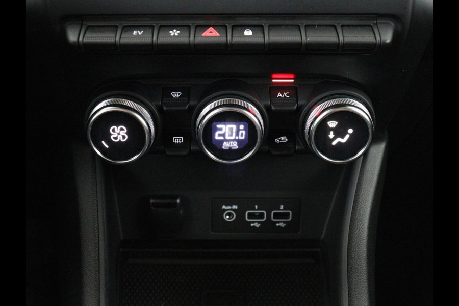 Renault Captur 1.6 E-Tech Plug-in Hybrid 160 Intens | SOH 87,8% | Carplay | Keyless | Half Leder | Bluetooth | Parkeerhulp | 18" | Full LED | Climate control | Cruise control | Getint glas | PHEV
