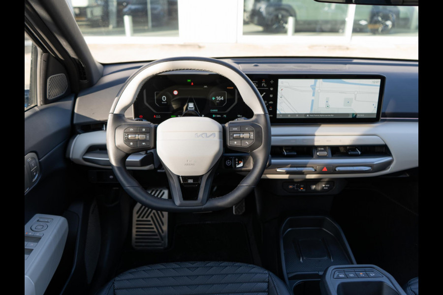 Kia EV4 GT-Line 81.4 kWh | Staat al in bestelling | Schuifkanteldak | Stoel en stuurverwarming | Elektrische achterklep | Panorama | LMV | Speciale kleur