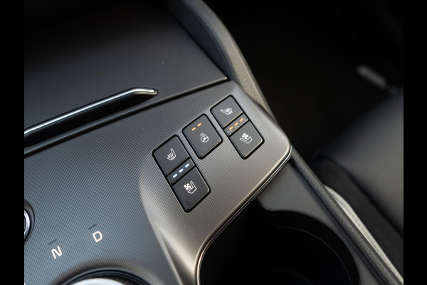 Kia Sportage 1.6 T-GDi Plug-in Hybrid GT-PlusLine | Uit voorraad leverbaar | Head Up | PDC | Navi | Stoel en stuurverwarming |