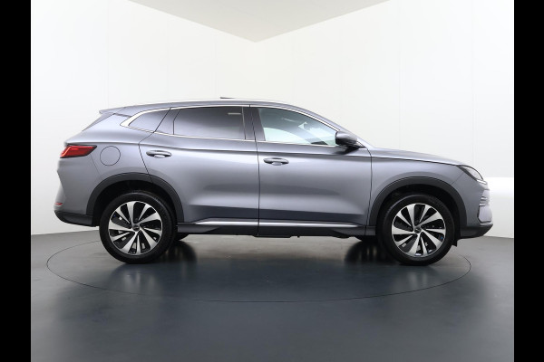 BYD SEAL U 1.5 DM-i FWD Boost NIEUWE AUTO UIT VOORRAAD LEVERBAAR | 6 JAAR GARANTIE T/M 02-2032 | ALL-IN PRIJS | BTW VERREKENBAAR | FULL OPTION | PANODAK | ELEKTRISCHE STOELEN | ELEKTRISCHE ACHTERKLEP |