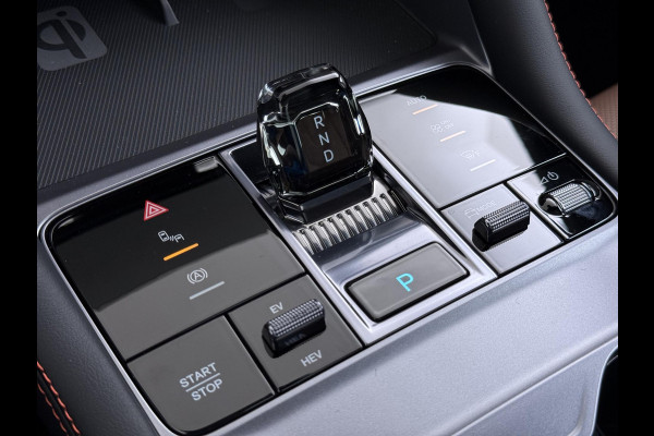 BYD SEAL U 1.5 DM-i FWD Boost NIEUWE AUTO UIT VOORRAAD LEVERBAAR | 6 JAAR GARANTIE T/M 02-2032 | ALL-IN PRIJS | BTW VERREKENBAAR | FULL OPTION | PANODAK | ELEKTRISCHE STOELEN | ELEKTRISCHE ACHTERKLEP |