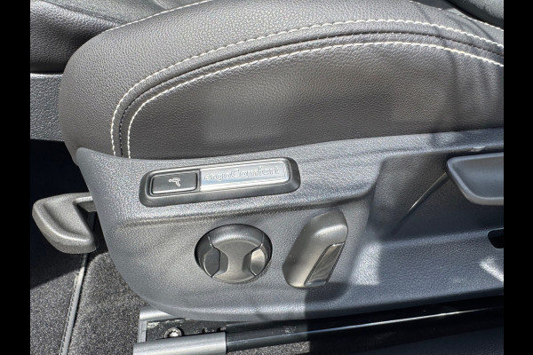 Volkswagen Passat Variant 1.4 TSI GTE * Trekhaak * Side Assist * Elek Klep * Visueel Cockpit *