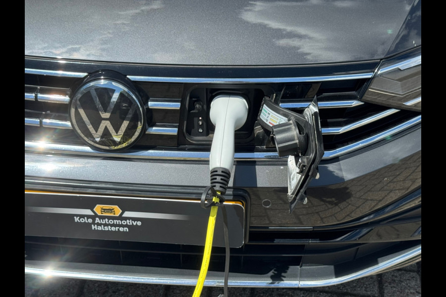 Volkswagen Passat Variant 1.4 TSI GTE * Trekhaak * Side Assist * Elek Klep * Visueel Cockpit *