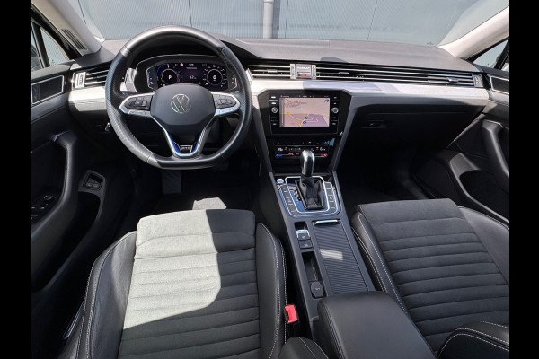 Volkswagen Passat Variant 1.4 TSI GTE * Trekhaak * Side Assist * Elek Klep * Visueel Cockpit *