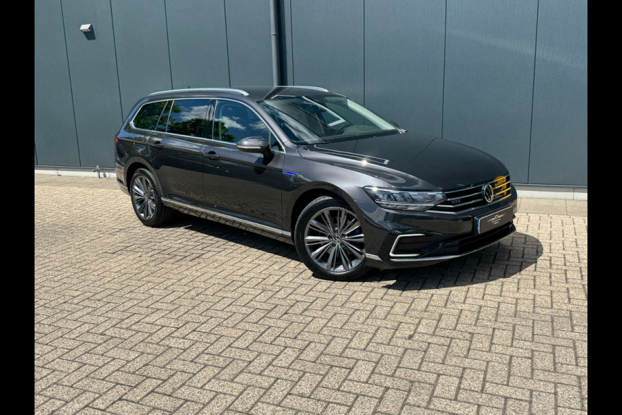 Volkswagen Passat Variant 1.4 TSI GTE * Trekhaak * Side Assist * Elek Klep * Visueel Cockpit *