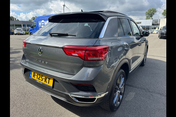 Volkswagen T-Roc 1.0 TSI Style Panorama Virtual Stuurverw. Camera Led