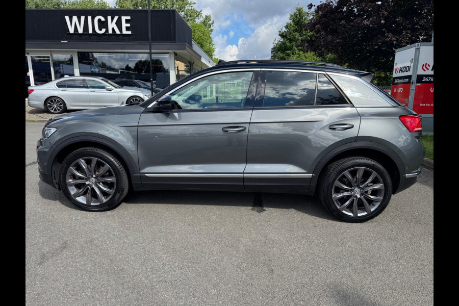 Volkswagen T-Roc 1.0 TSI Style Panorama Virtual Stuurverw. Camera Led