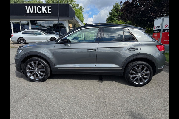 Volkswagen T-Roc 1.0 TSI Style Panorama Virtual Stuurverw. Camera Led