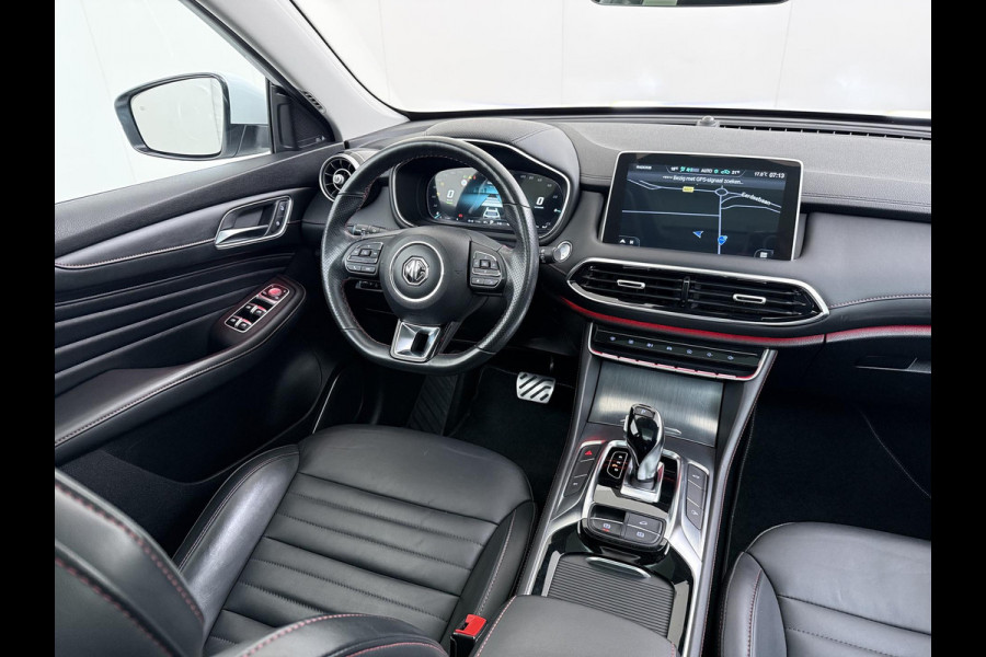 MG EHS 1.5 TGDI Luxury VAN: 22.900,- VOOR: 19.377,- UW WKVOORDEEL: 3.523,- | PHEV | MEGA COMPLEET! | COMPLETE HISTORIE AANWEZIG | FABRIEKSGARANTIE T/M 06-2029 | 52km WLTP ELECTR RIJBEREIK, TOTAAL RIJBEREIK TOT 1.000km!