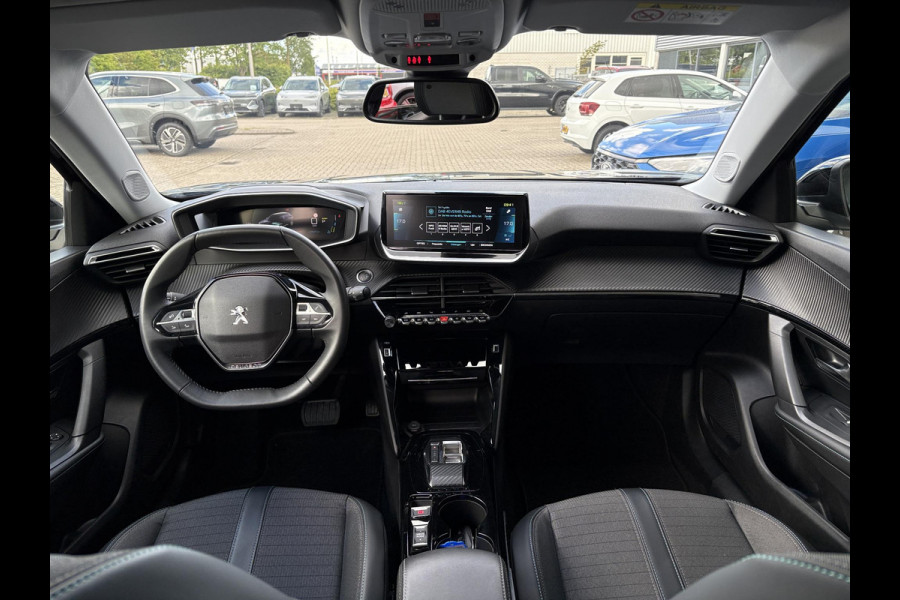 Peugeot e-2008 EV Allure Pack 50 kWh | 93,9% SOH | Navi | Achteruitrijcamera | Cruise Control | Climate Control |