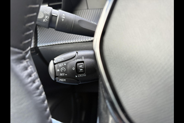 Peugeot e-2008 EV Allure Pack 50 kWh | 93,9% SOH | Navi | Achteruitrijcamera | Cruise Control | Climate Control |