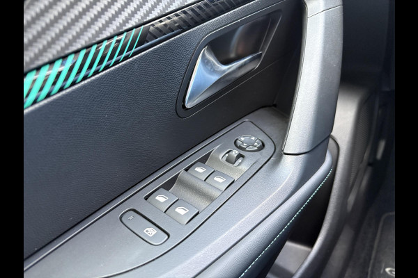 Peugeot e-2008 EV Allure Pack 50 kWh | 93,9% SOH | Navi | Achteruitrijcamera | Cruise Control | Climate Control |