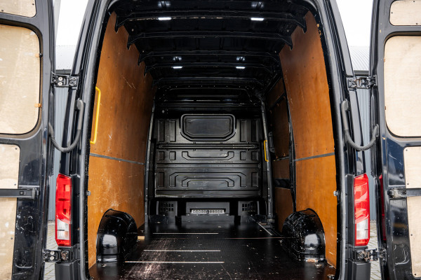 MAN TGE 2.0 TDI | 177 PK | Automaat | Cruise | Carplay | Camera | PDC | 3.0T Trekgewicht | Airco | Imperiaal