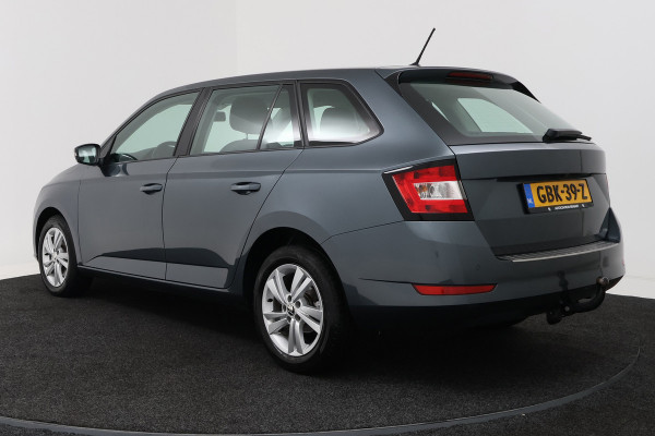 Škoda Fabia 1.0 TSI Sport business (TREKHAAK, CAMERA, STOELVERWARMING, CRUISE CONTROL, PARKEERSENSOREN)