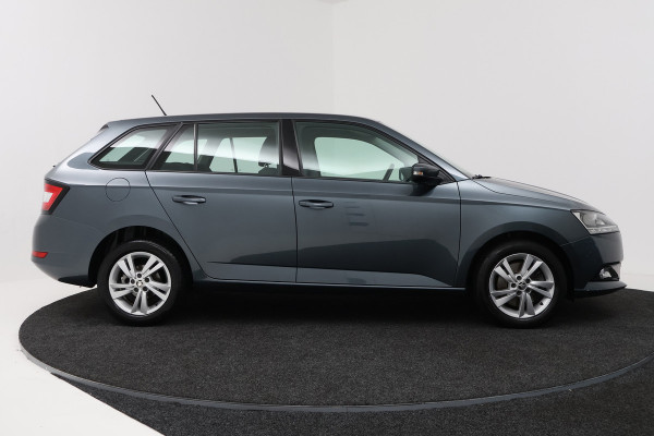 Škoda Fabia 1.0 TSI Sport business (TREKHAAK, CAMERA, STOELVERWARMING, CRUISE CONTROL, PARKEERSENSOREN)