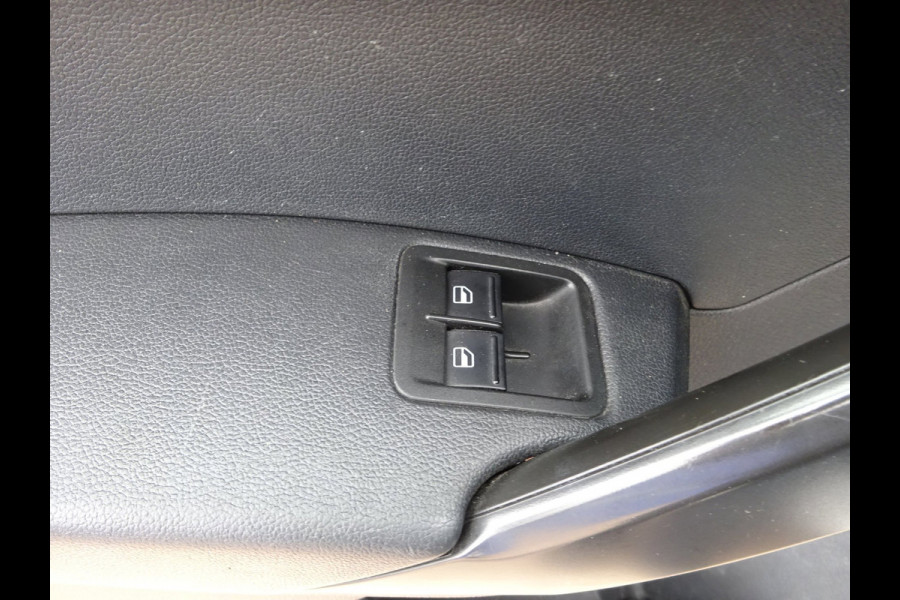 Volkswagen Caddy 2.0 TDI L2H1 VW MAXI EX KPN LAADRUIMTE INRICHTING AIRCO CRUISE ALARM PDCM