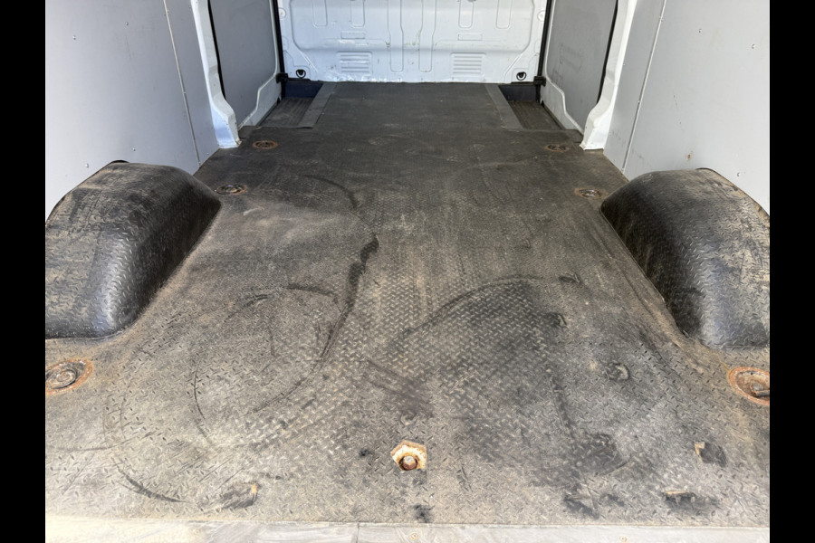 Maxus eDeliver 9 89kWh L3H3 328KM WLTP 91% (SOH) 204PK Dubbele schuifeur 90KW Snelladen Cruise control Led Airco Apple Carplay Camera Parkeersensoren