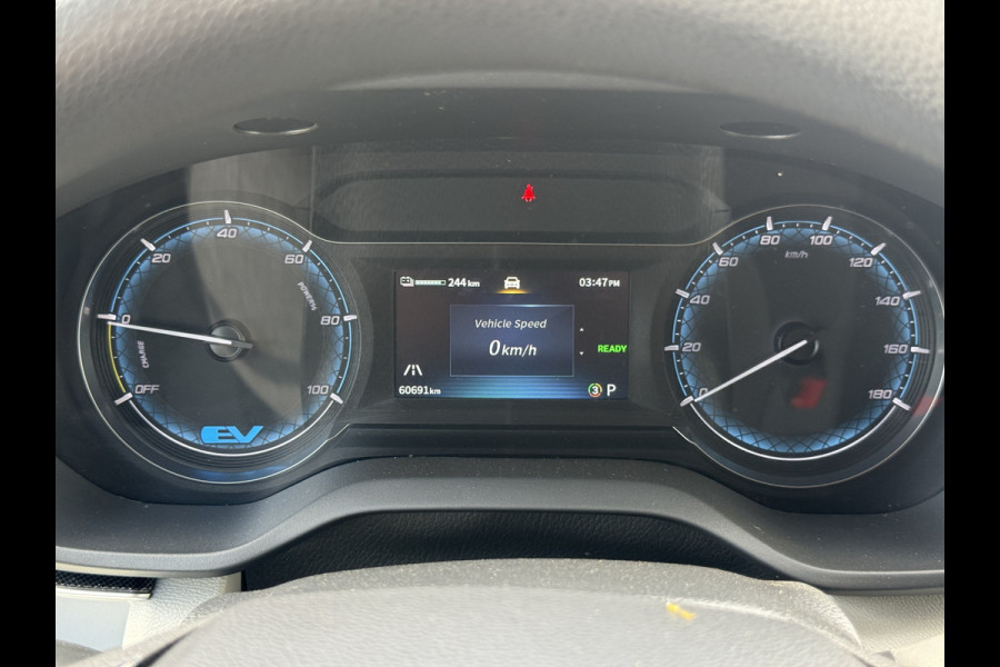 Maxus eDeliver 9 89kWh L3H3 328KM WLTP 91% (SOH) 204PK Dubbele schuifeur 90KW Snelladen Cruise control Led Airco Apple Carplay Camera Parkeersensoren
