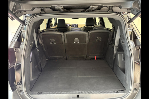 Peugeot 5008 1.2 PureTech GT-Line Avantage .