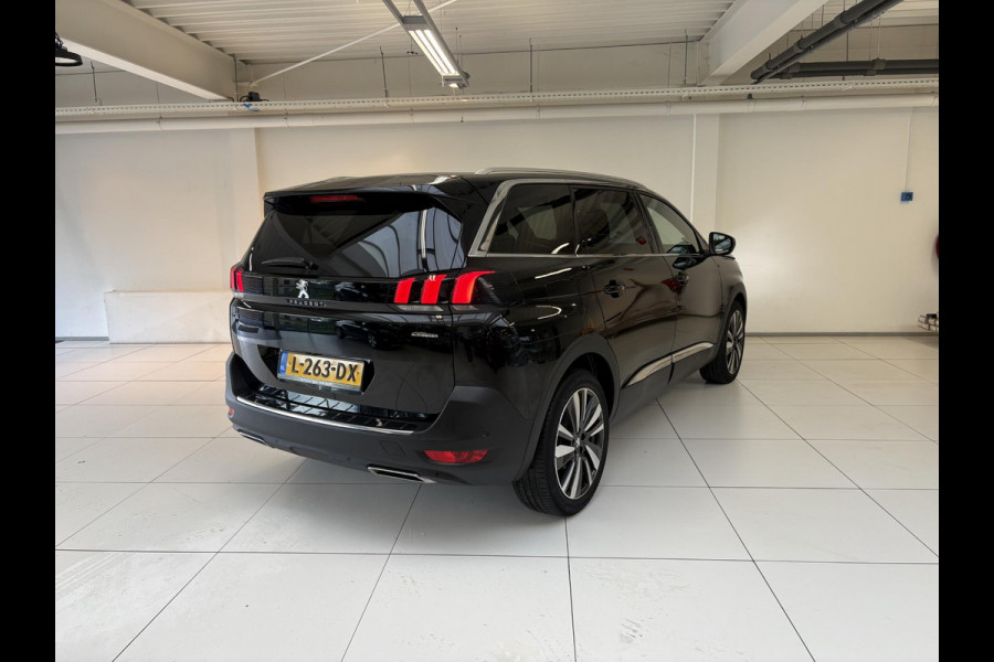 Peugeot 5008 1.2 PureTech GT-Line Avantage .