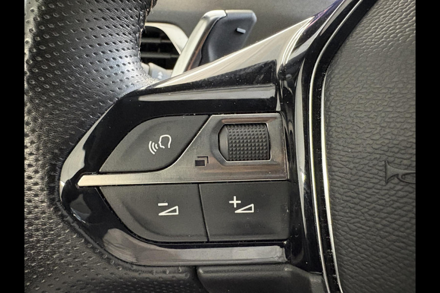 Peugeot 5008 1.2 PureTech GT-Line Avantage .