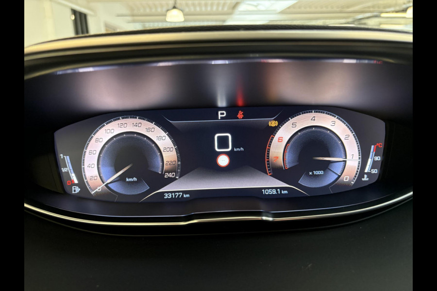 Peugeot 5008 1.2 PureTech GT-Line Avantage .