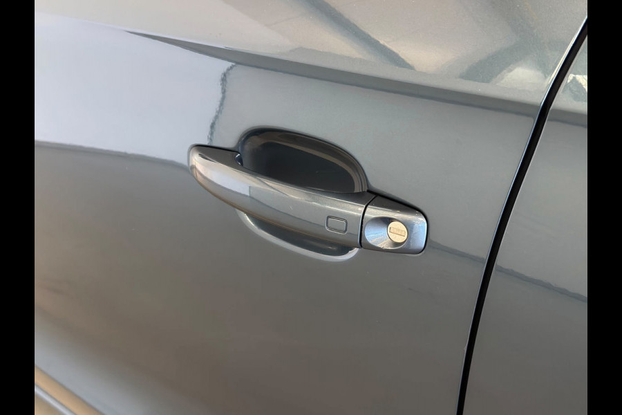 Audi A1 Sportback 1.0 TFSI Pro Line / Automaat / Keyless / Stoelverw.