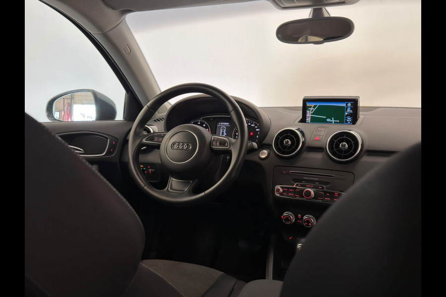 Audi A1 Sportback 1.0 TFSI Pro Line / Automaat / Keyless / Stoelverw.